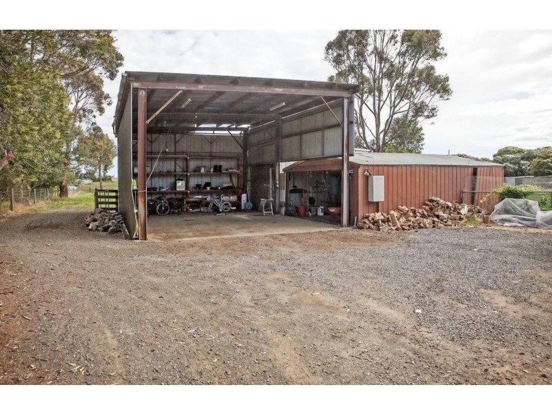 24 Bakers Road, Clyde VIC 3978