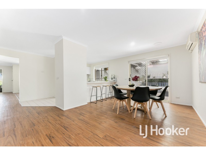 34 Lake View Drive, Narre Warren South VIC 3805