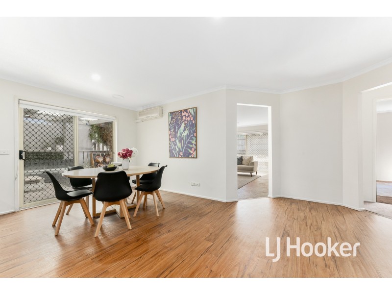 34 Lake View Drive, Narre Warren South VIC 3805