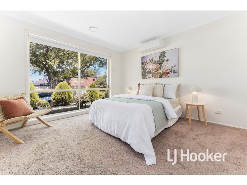 34 Lake View Drive, Narre Warren South VIC 3805
