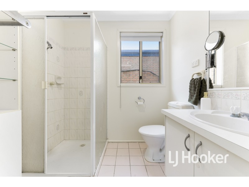 34 Lake View Drive, Narre Warren South VIC 3805