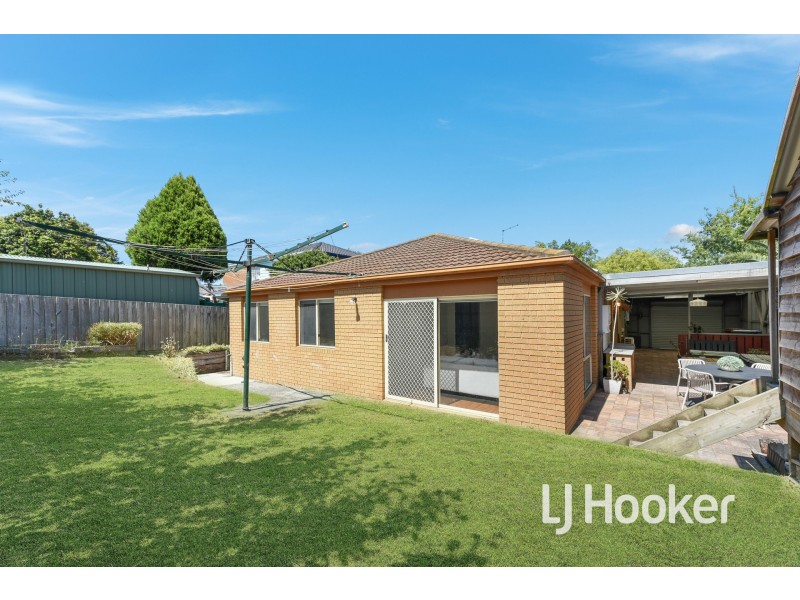 34 Lake View Drive, Narre Warren South VIC 3805