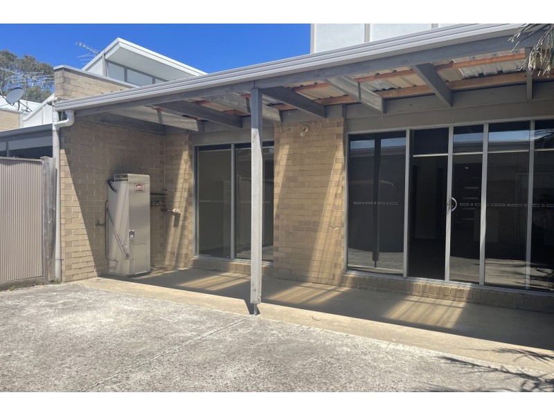 184 Paterson Drive, Lynbrook VIC 3975