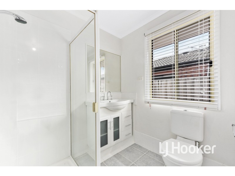 65 Greenwood Drive, Carrum Downs VIC 3201