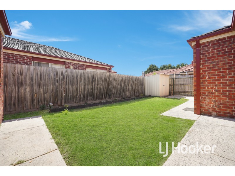1/13 Linmac Drive, Hampton Park VIC 3976