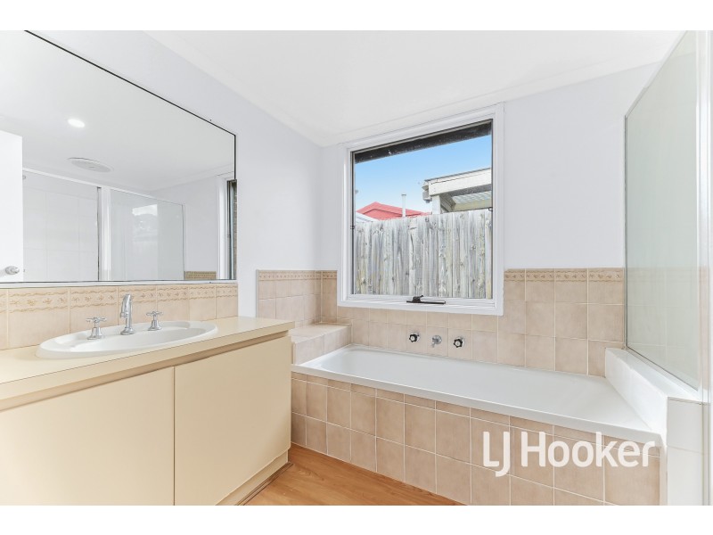 1 Ashdale Court, Hampton Park VIC 3976