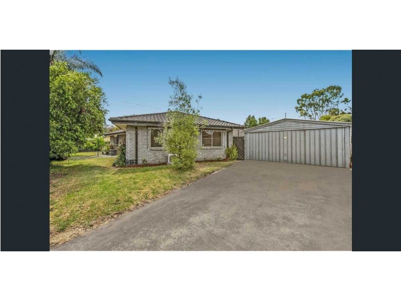 14 Barry Street, Seaford VIC 3198