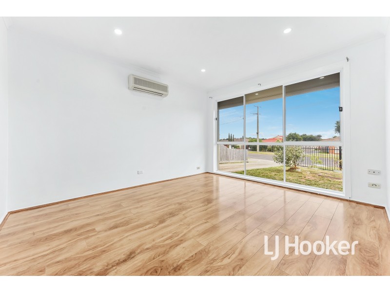 1/73 Warana Drive, Hampton Park VIC 3976