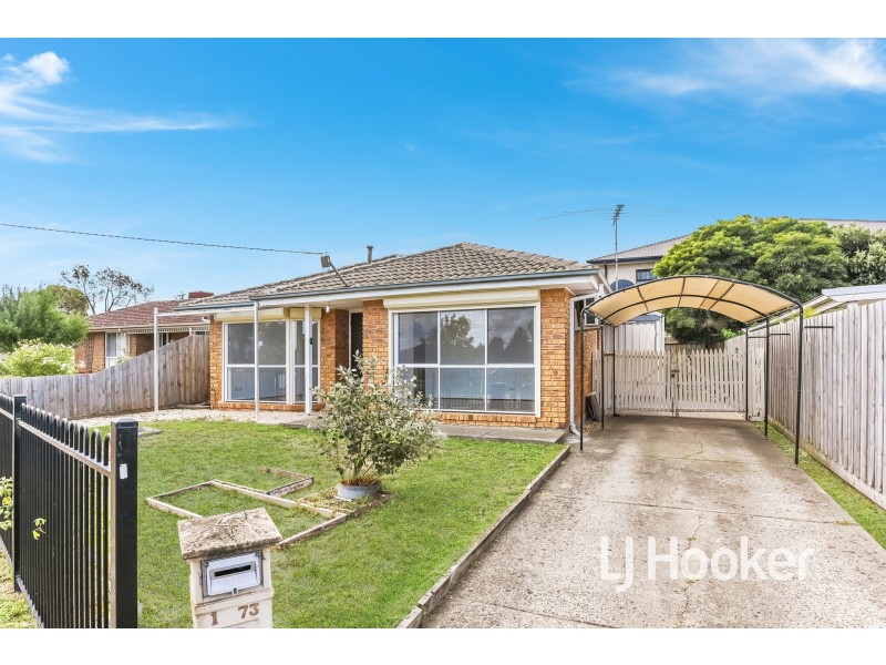 1/73 Warana Drive, Hampton Park VIC 3976