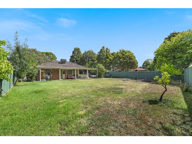 29 Endeavour Drive, Cranbourne North VIC 3977