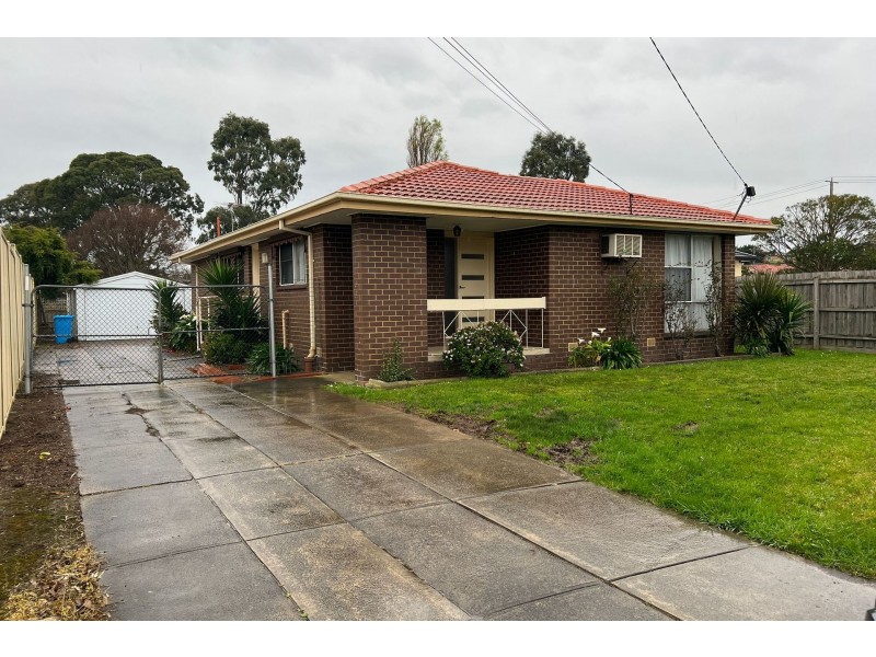135 Somerville Road, Hampton Park VIC 3976