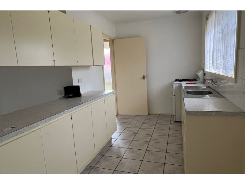 135 Somerville Road, Hampton Park VIC 3976