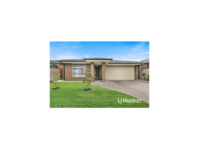 56 Andretti Avenue, Lynbrook VIC 3975