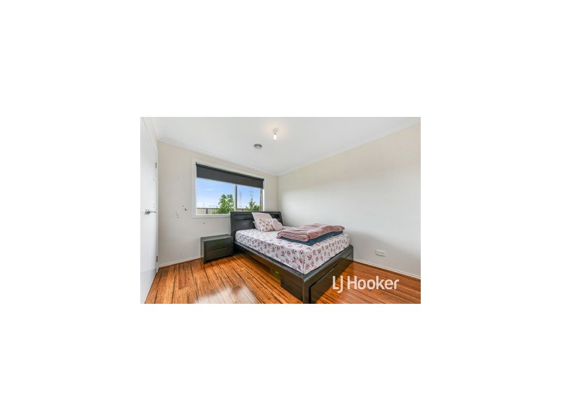 56 Andretti Avenue, Lynbrook VIC 3975