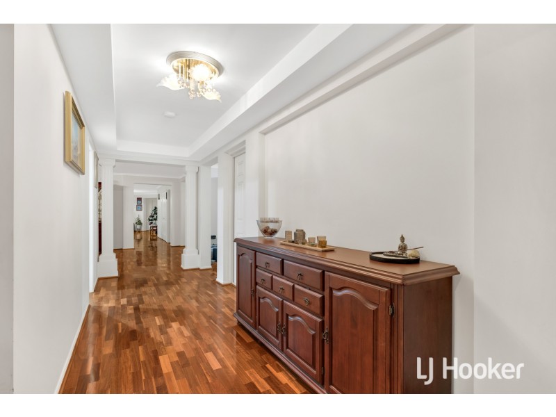 5 The Grove, Hampton Park VIC 3976