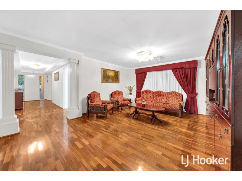 5 The Grove, Hampton Park VIC 3976