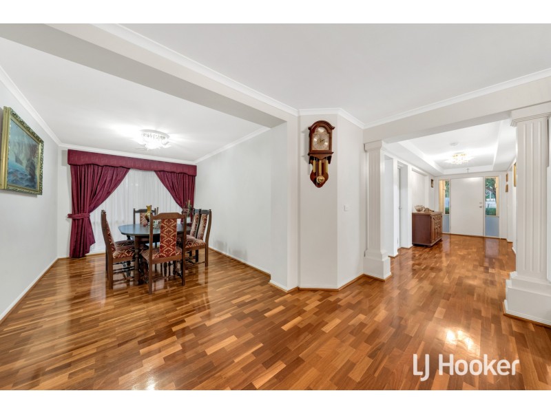 5 The Grove, Hampton Park VIC 3976
