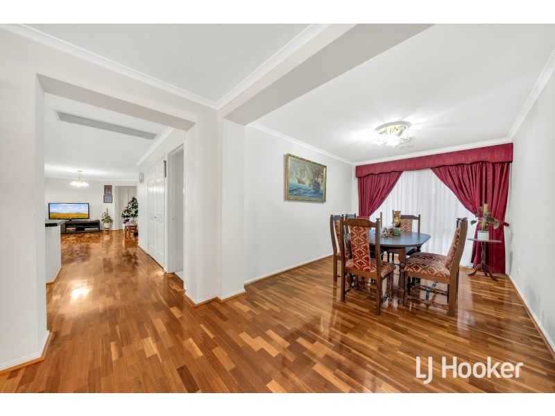 5 The Grove, Hampton Park VIC 3976