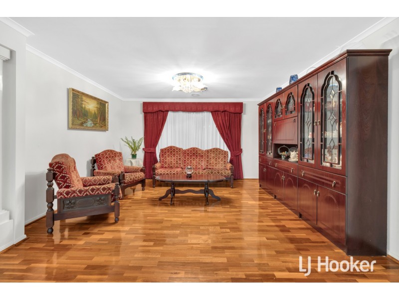 5 The Grove, Hampton Park VIC 3976