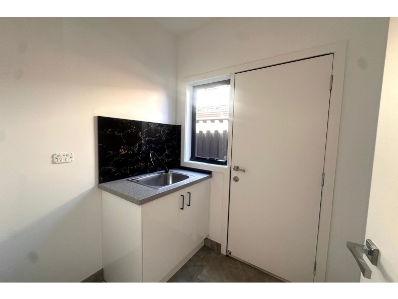 28 Bawar Place, Hallam VIC 3803