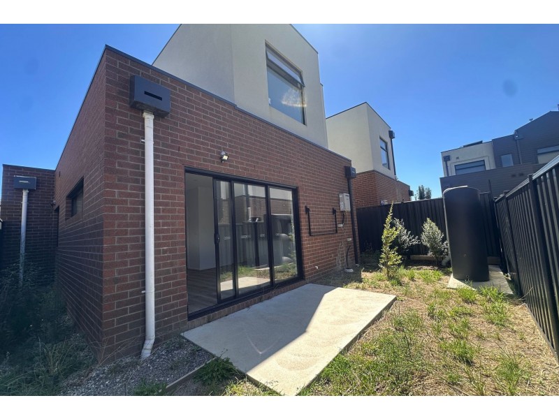 28 Bawar Place, Hallam VIC 3803