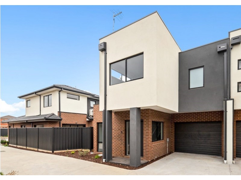 25 Bawar Place, Hallam VIC 3803