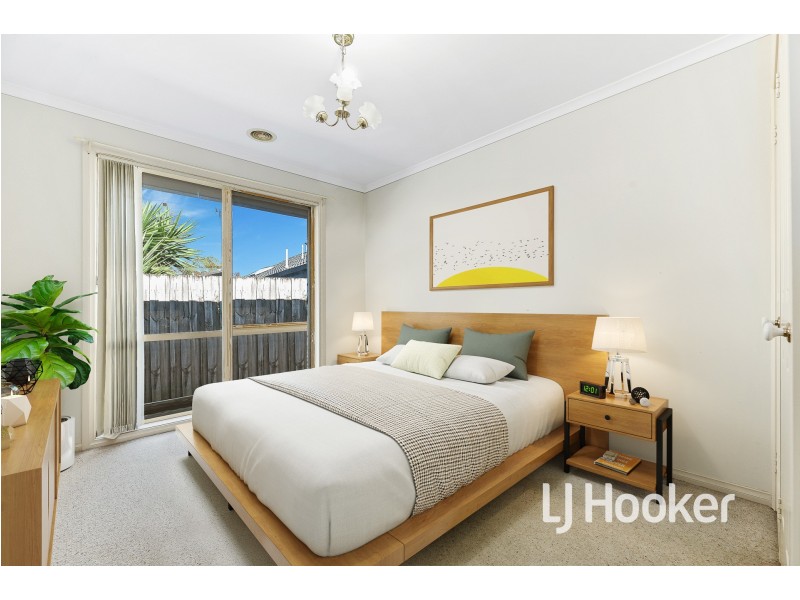 2/20 Robjant Street, Hampton Park VIC 3976