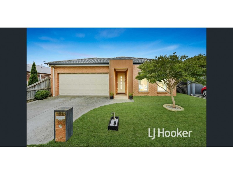 53 Valencia Circuit, Cranbourne VIC 3977