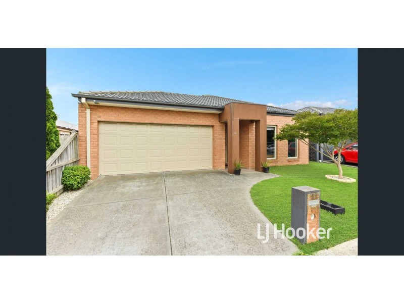53 Valencia Circuit, Cranbourne VIC 3977