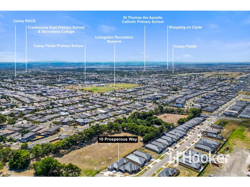 10 Prosperous Way, Cranbourne East VIC 3977