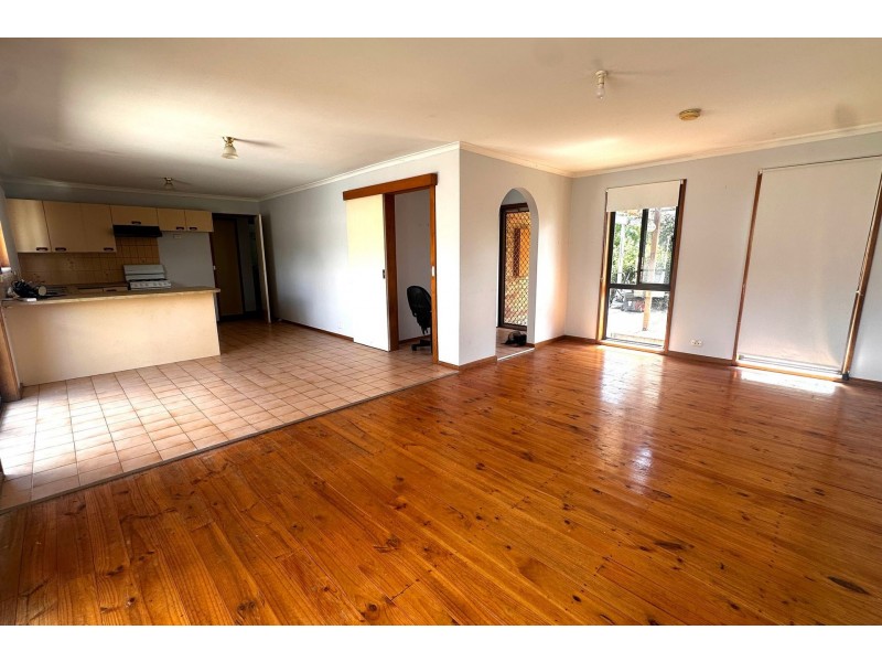 1/22 Ivan Crescent, Hampton Park VIC 3976