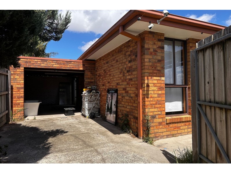 1/22 Ivan Crescent, Hampton Park VIC 3976