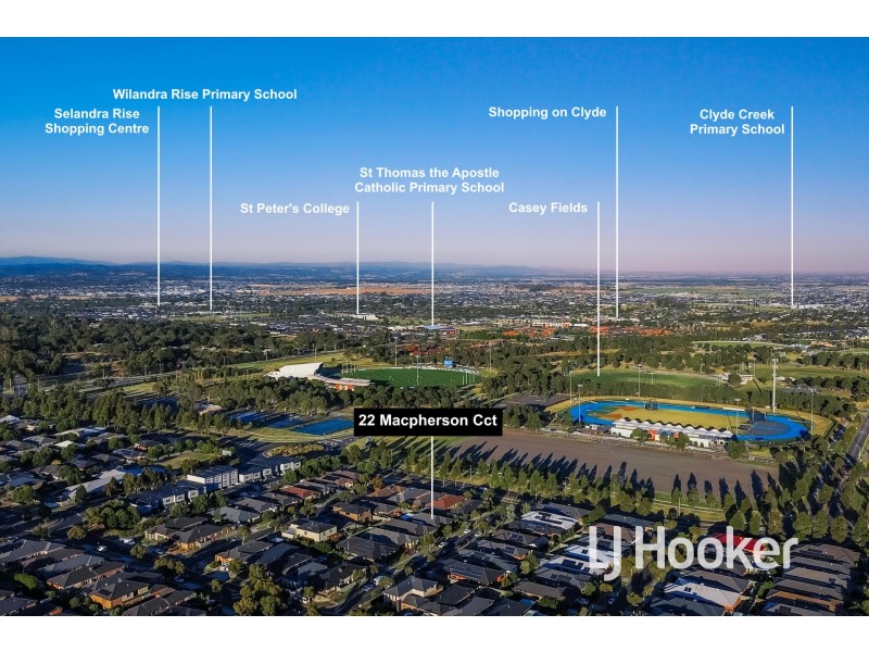 22 MacPherson Circuit, Cranbourne East VIC 3977
