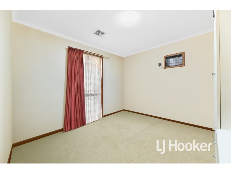 12 Pauline Court, Hampton Park VIC 3976