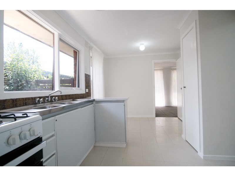 11 Manning Close, Hampton Park VIC 3976