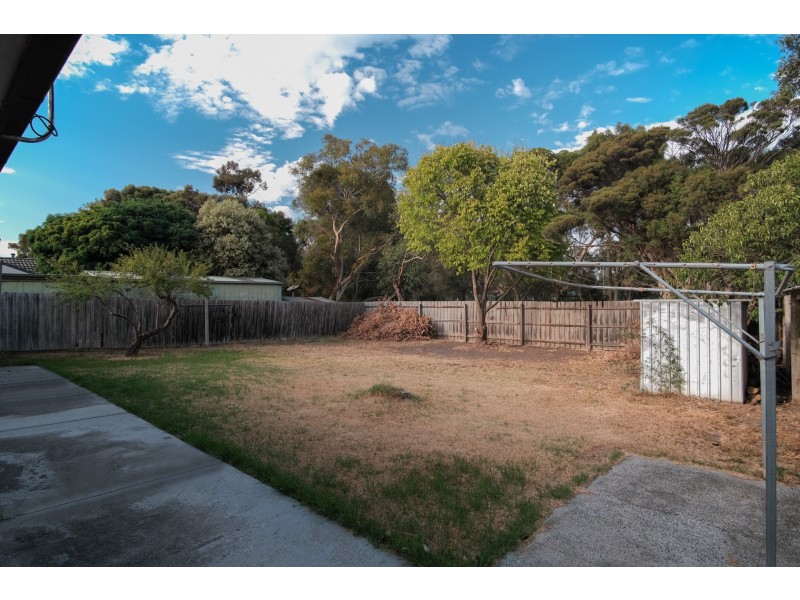 11 Manning Close, Hampton Park VIC 3976