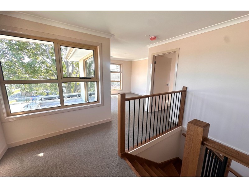 99 Dandenong Road East, Frankston VIC 3199