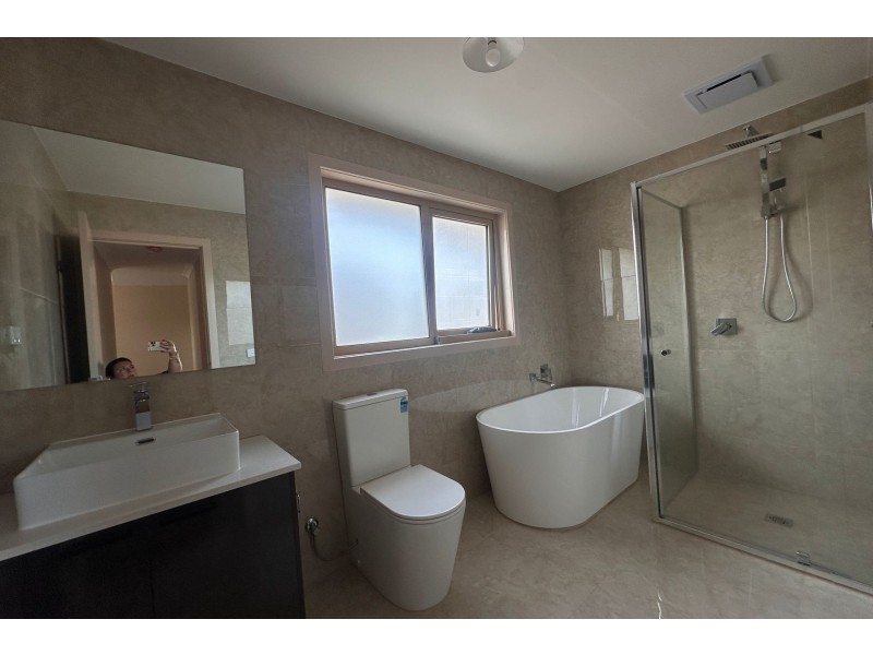 99 Dandenong Road East, Frankston VIC 3199