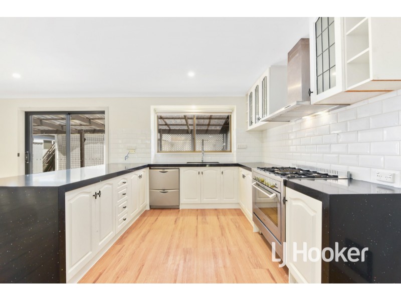 1/1 Kilvington Court, Berwick VIC 3806