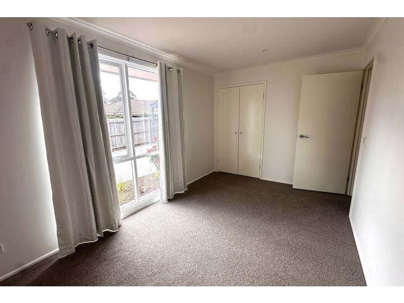 16 Bradley Court, Hampton Park VIC 3976