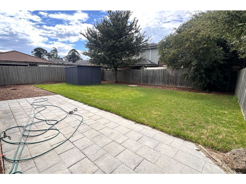 16 Bradley Court, Hampton Park VIC 3976