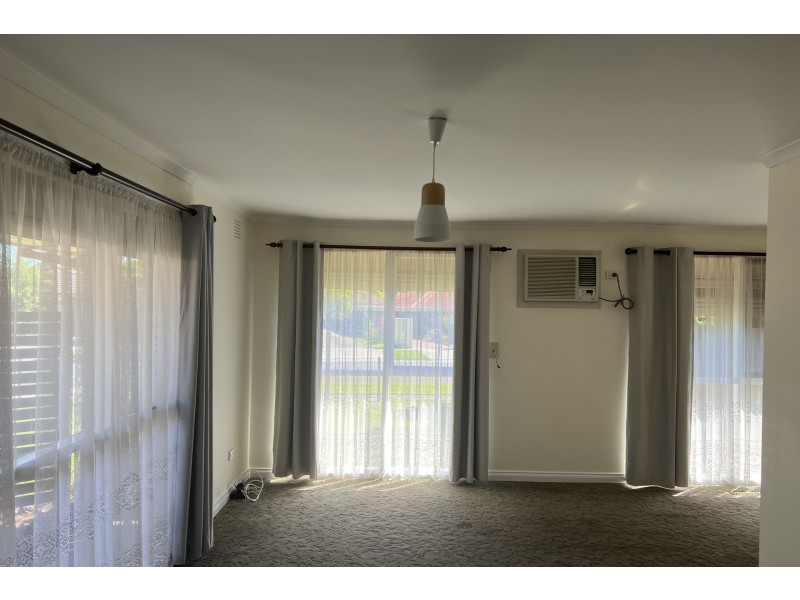 44 Normanby Street, Cranbourne VIC 3977