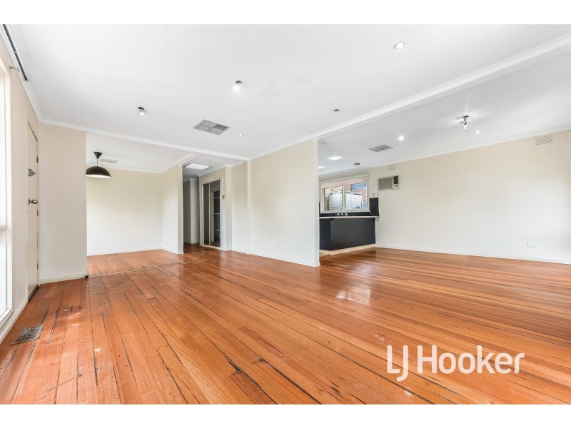 17 Cotham Square, Hampton Park VIC 3976