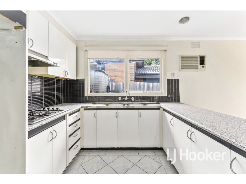 17 Cotham Square, Hampton Park VIC 3976