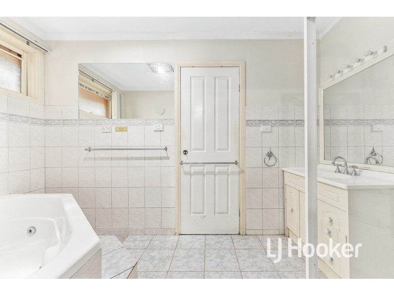17 Cotham Square, Hampton Park VIC 3976
