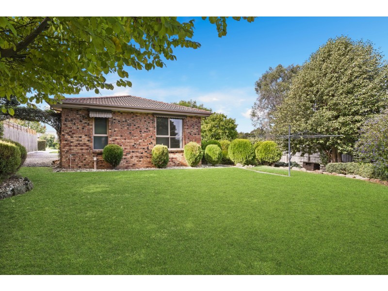 8 Lynne Court, Hallam VIC 3803