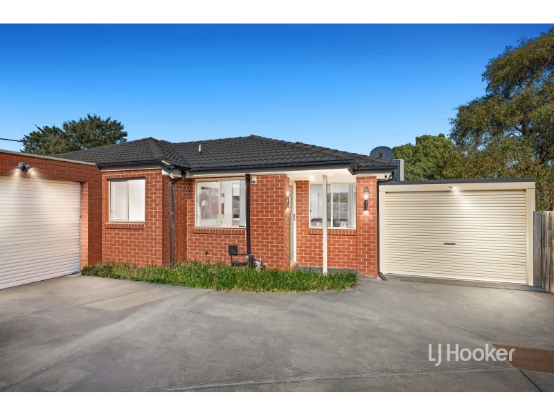 62A Warana Drive, Hampton Park VIC 3976