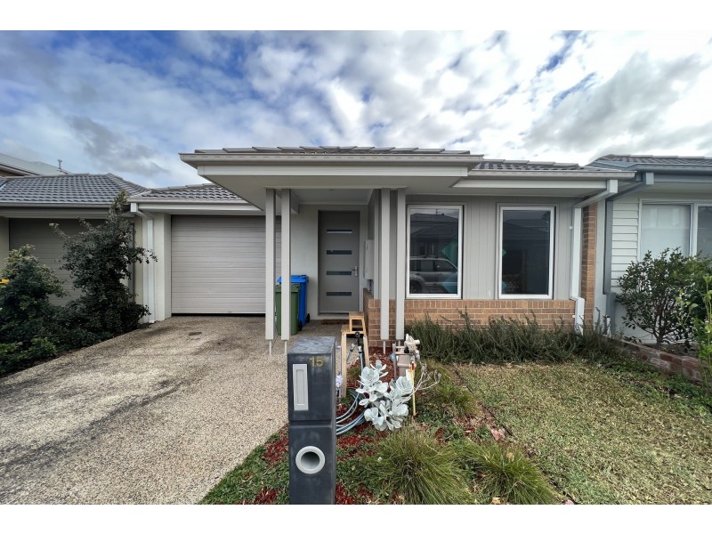 15 Metallic Way, Cranbourne South VIC 3977