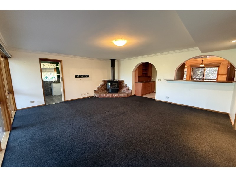 32 Stanley Road, Devon Meadows VIC 3977