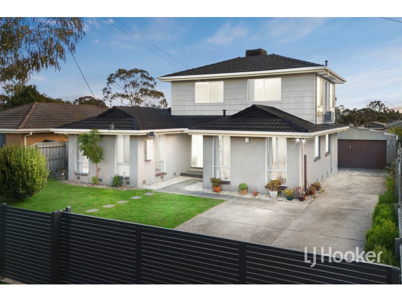 11 Marshall Court, Hampton Park VIC 3976